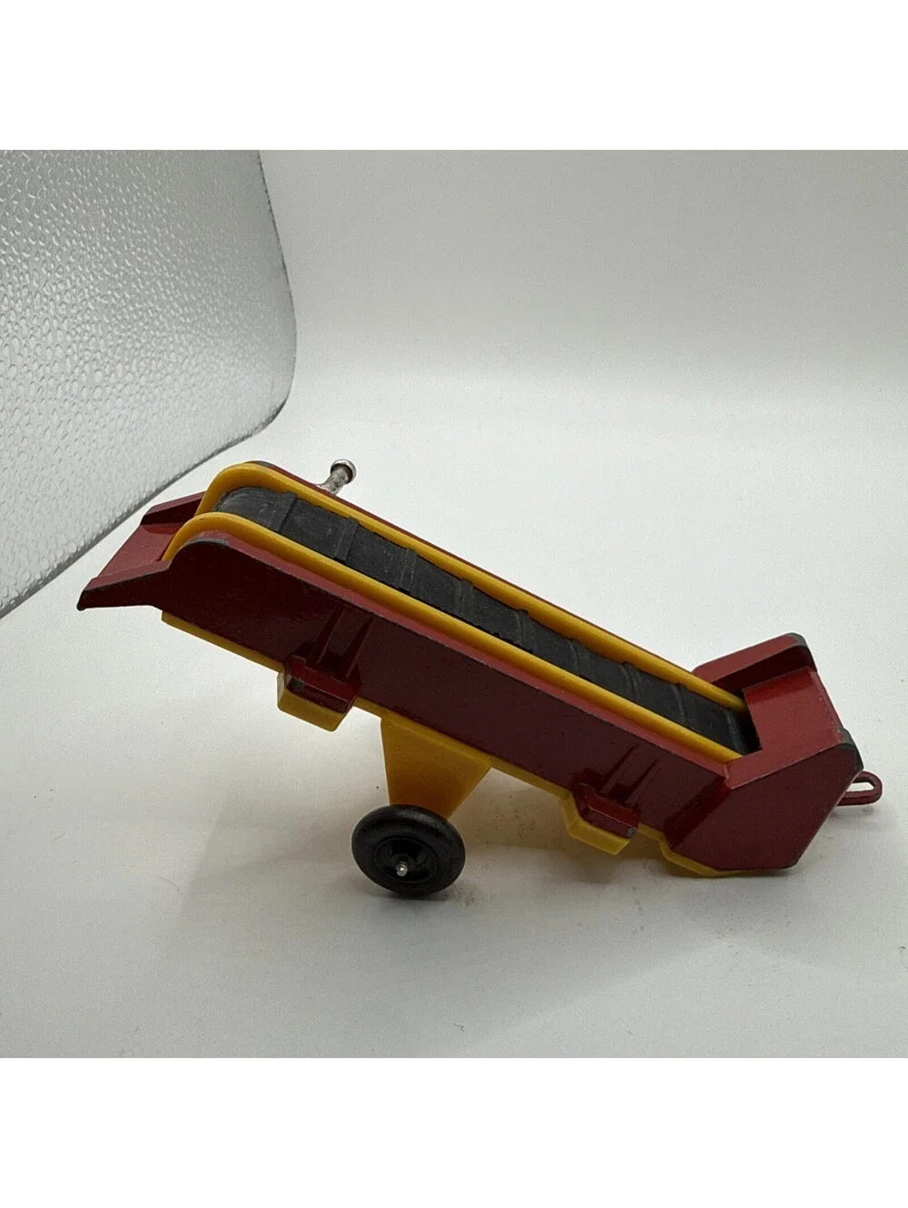 Vintage Diecast Toy Pull-Behind Elevator Conveyor 5